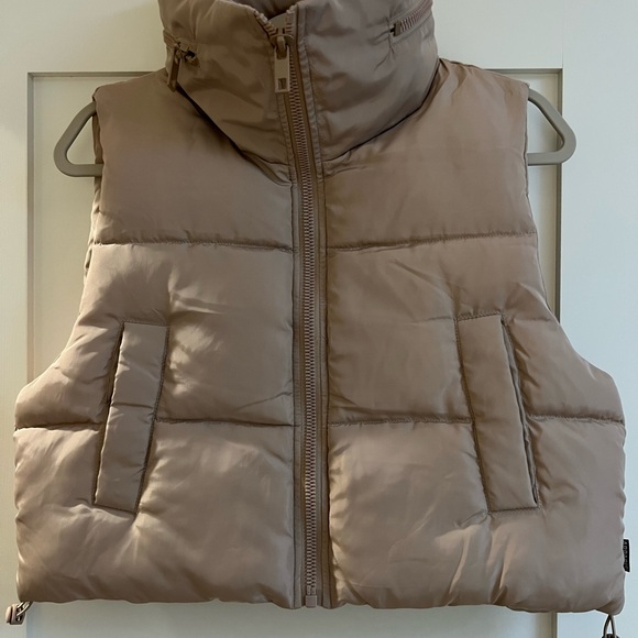 Apparis Beige puffer vest - Picture 4 of 4